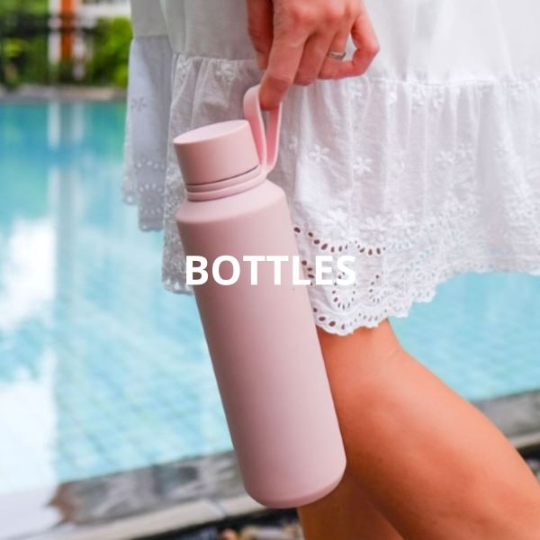 NAYAVITA insulated bottles for hot and cold drinks made from stainless steel with anti-leak lids