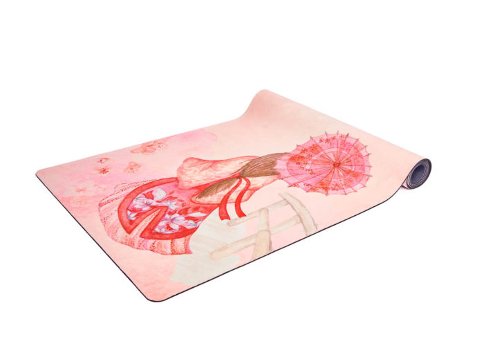 semišová jógamatka Geisha NAYAVITA podložka na meditaci detail designu