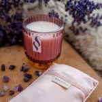NAYAVITA Yoga gift set Lavender dream pink detail lifestyle