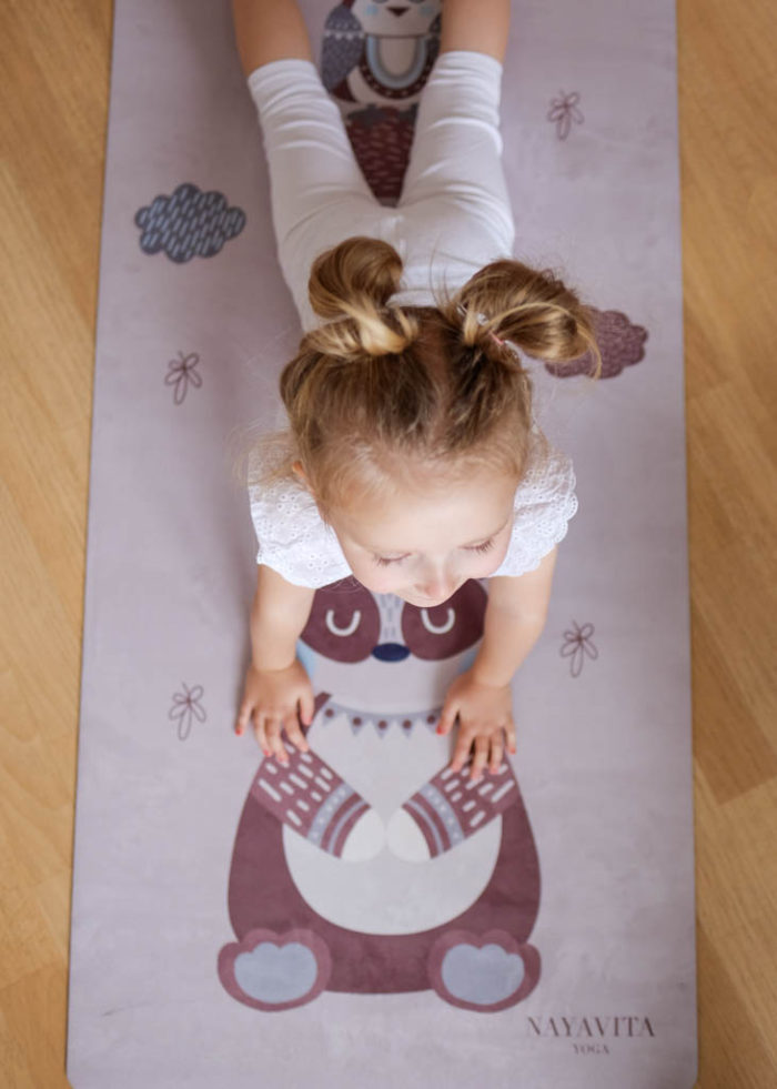 Nayavita Yoga Dětská podložka na cvičení a hraní Animal Gang animals dětská podložka na jogu