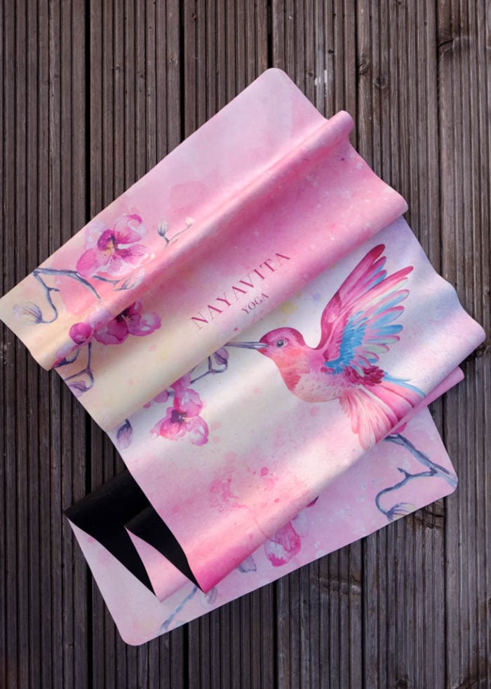 Skládací měkká jógová podložka na cvičení Colibri Dream z recyklovaného mikrovlákna