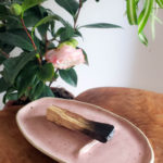 Vykuřovací miska keramická miska pro vykuřování keramický tácek keramická nádoba na vykuřování keramická kadidelnice vintage pink růžová vykuřovací miska Palo Santo vykuřování