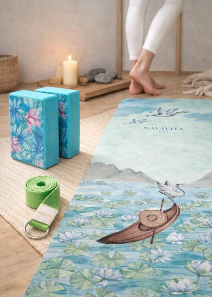 NAYAVITA Yoga Rybář set na cvičení pro uvolnění – podložka s motivem rybníka, bloky Lotus a jógový popruh Mint pro jemnou domácí jógu, protažení a relaxaci