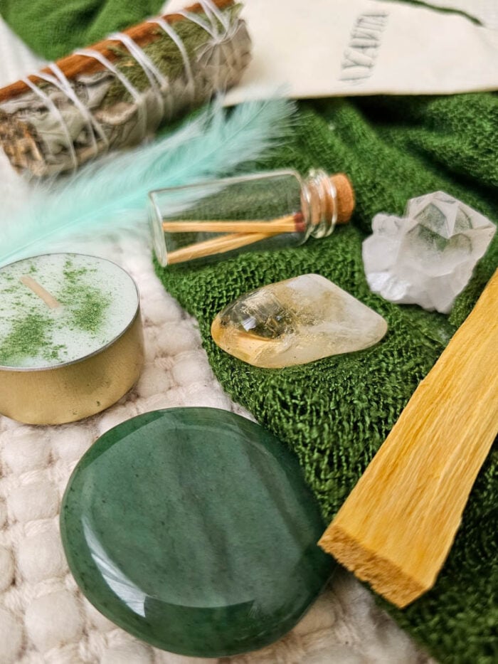 NAYAVITA yoga rituální set hojnost rituální sada bohatství peníze štěstí rituál dárková krabička domácí rituál hojnosti