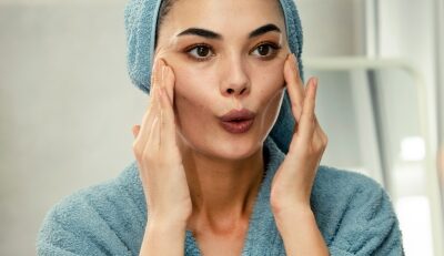 NAYAVITA jóga proti stárnutí pleti jóga pro zdravou pleť face yoga proti vráskám přínosy jógy